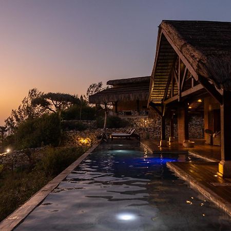 Demeure De La Compagnie Generale Des Huiles Precieuses Bed & Breakfast Ifaty Bagian luar foto
