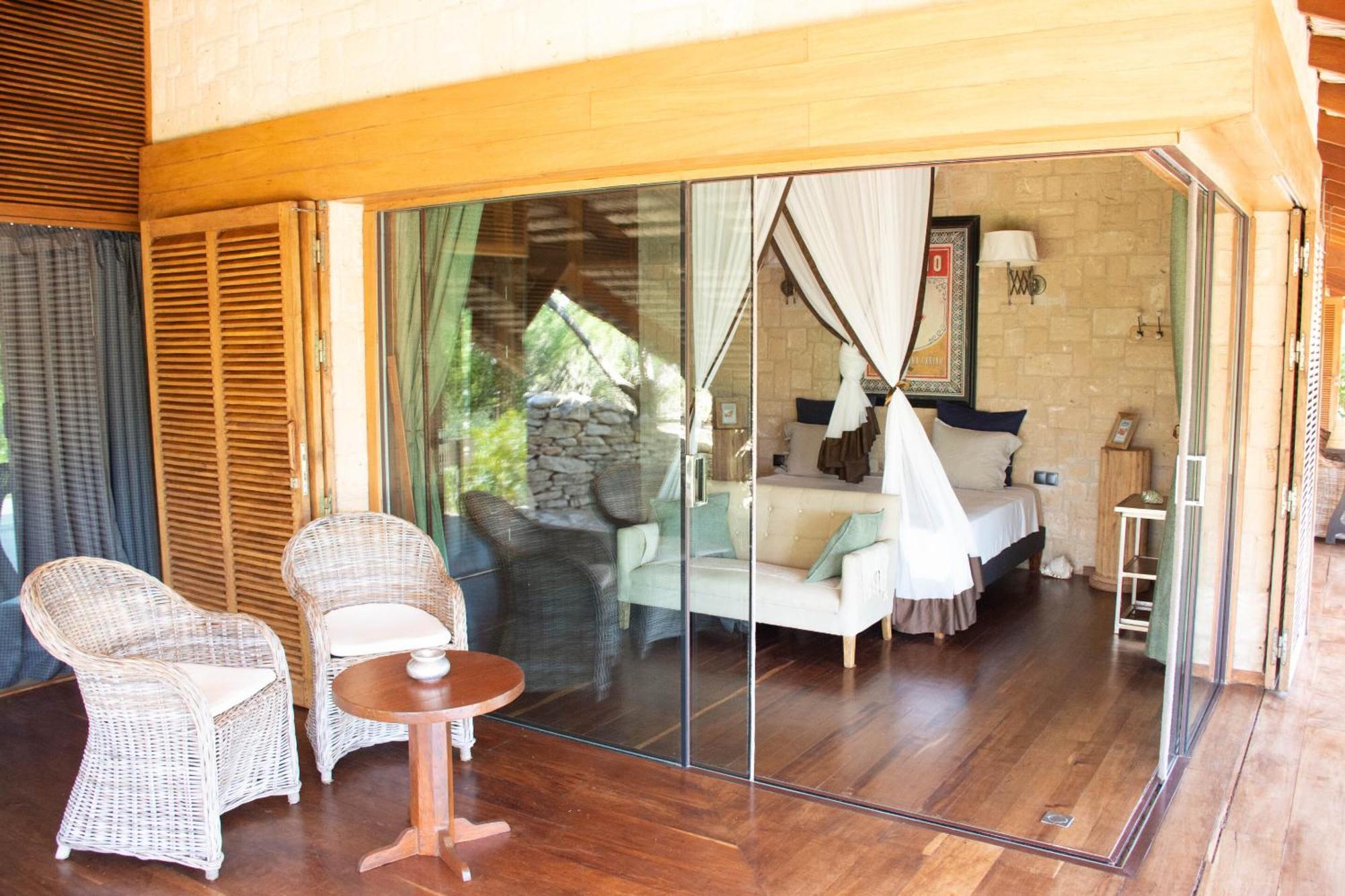 Demeure De La Compagnie Generale Des Huiles Precieuses Bed & Breakfast Ifaty Ruang foto